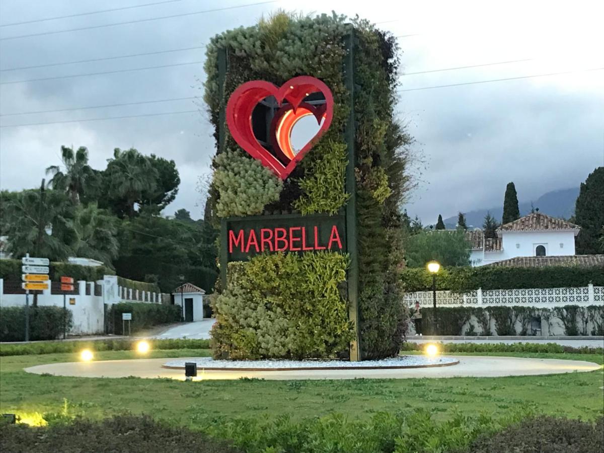 Suite Vitbanus Marbella Kültér fotó